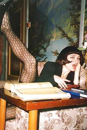 Russian married slut Anna Nikolaeva, now lives in the U.S.