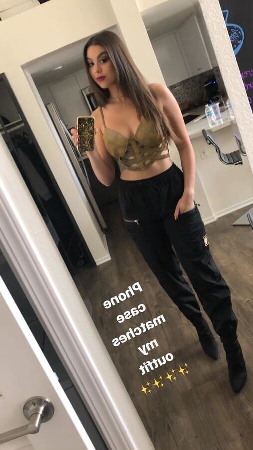 Kira Kosarin