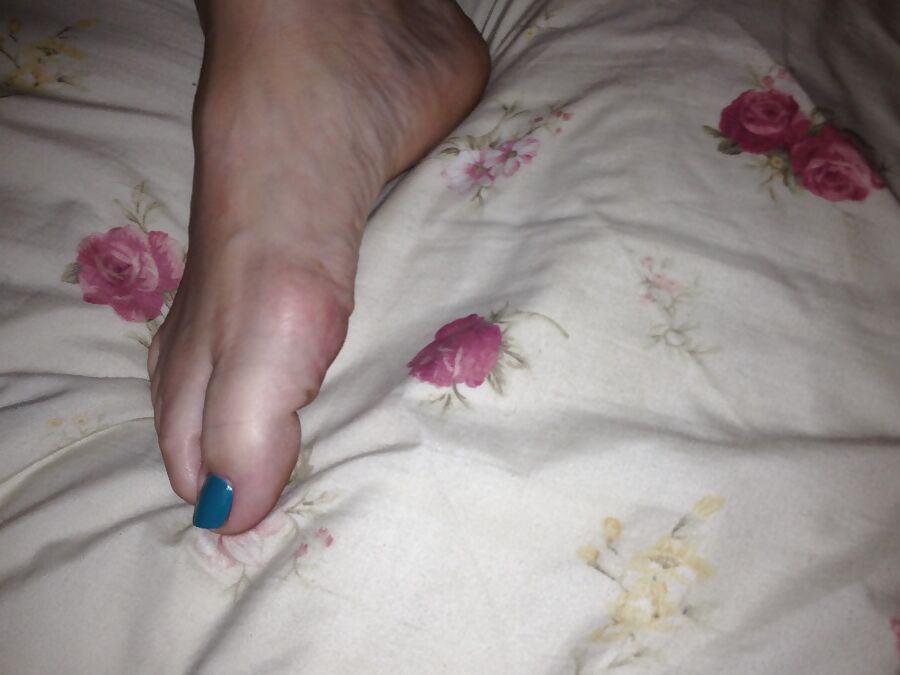 Wife&;s blue toes