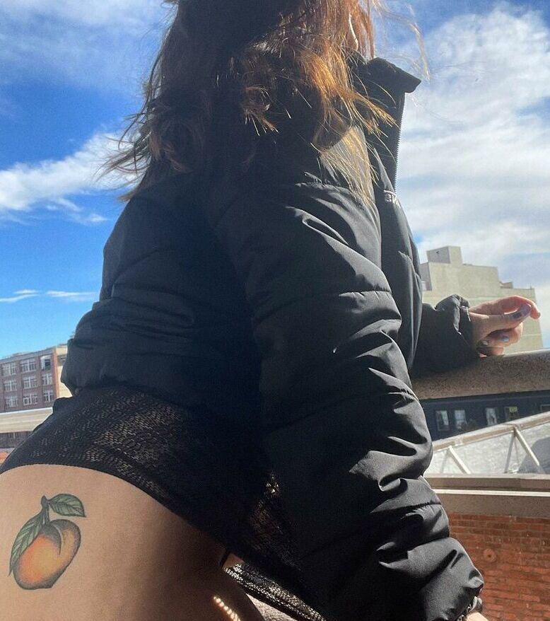 Sativa Sparks nude