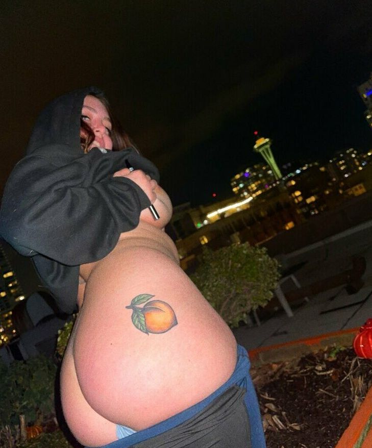 Sativa Sparks nude