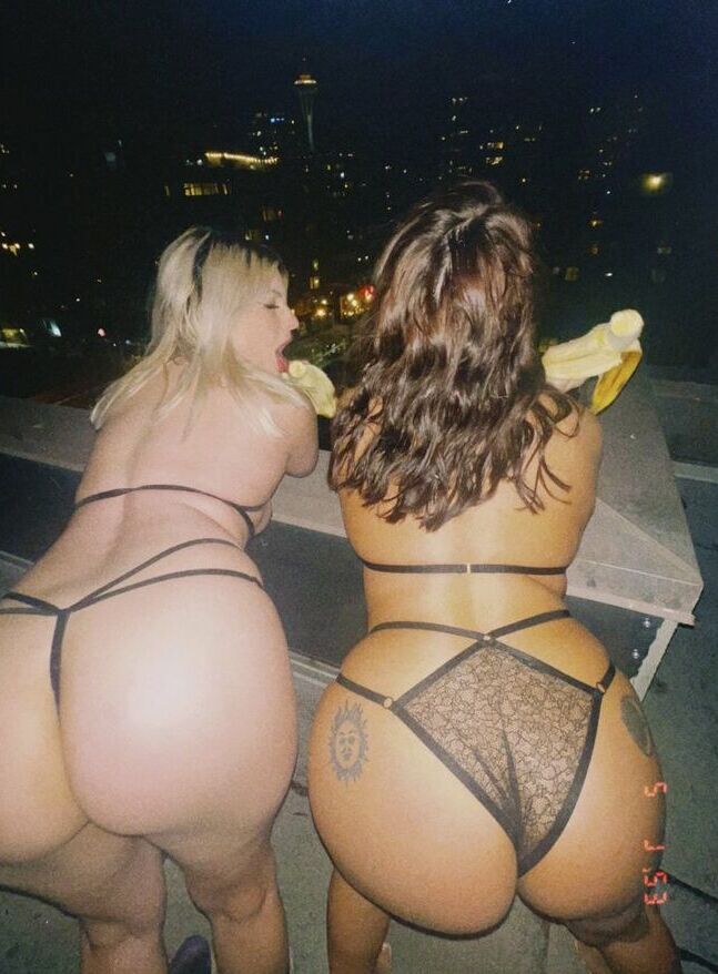 Sativa Sparks nude