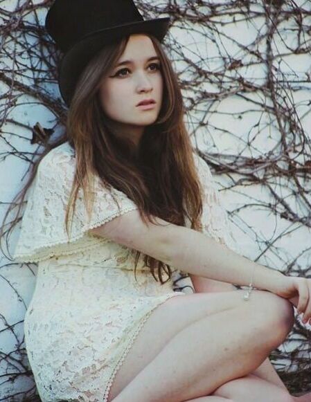 Alice Allegra Englert nude