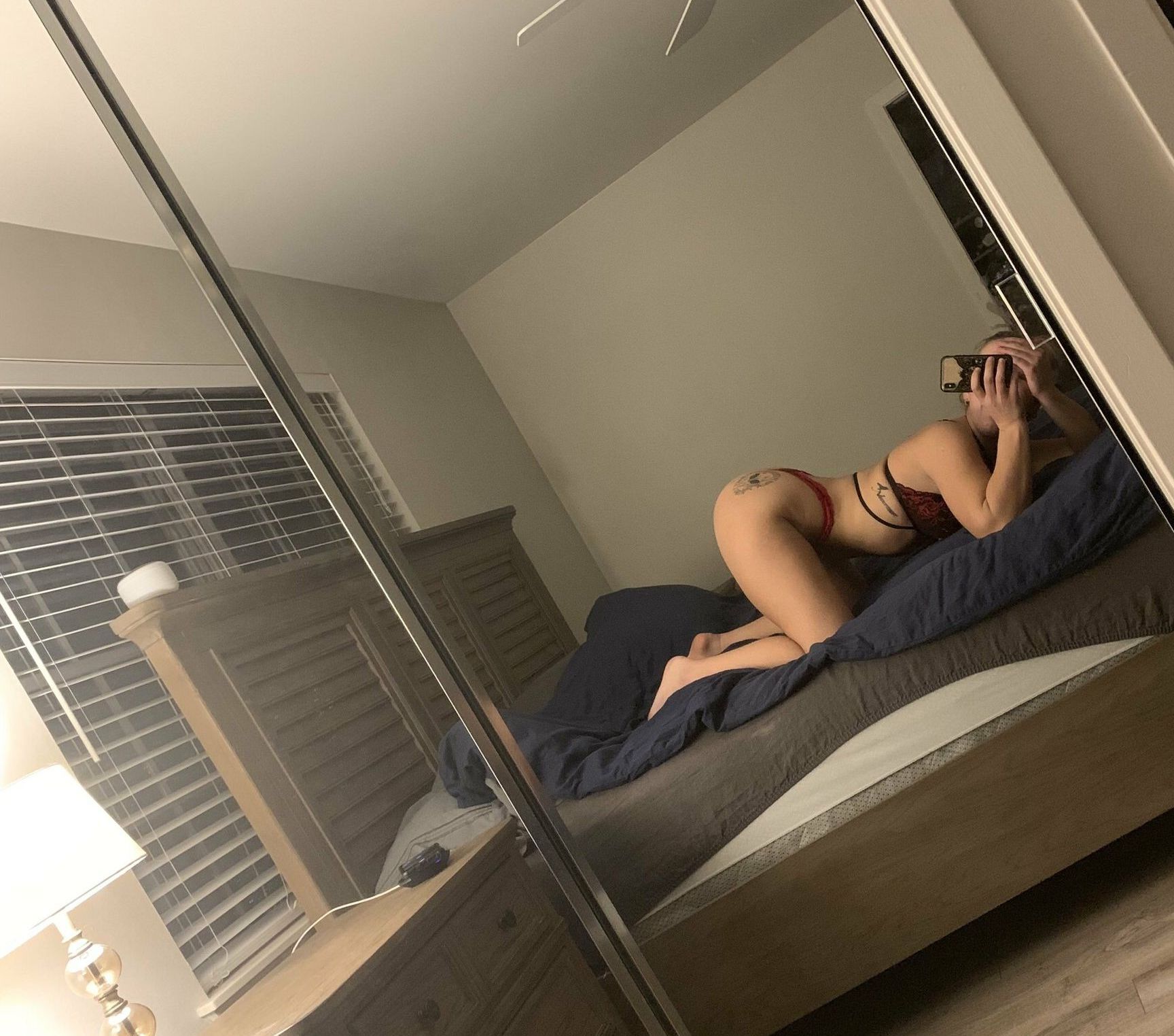 Juustjuliaa nude