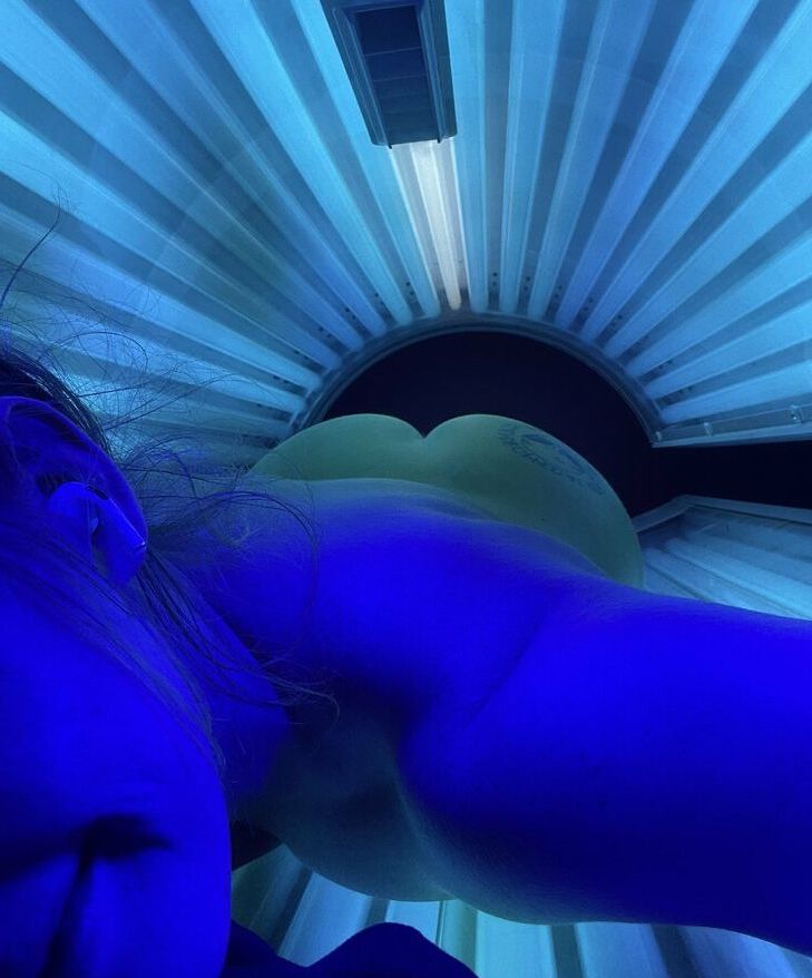 Juustjuliaa nude