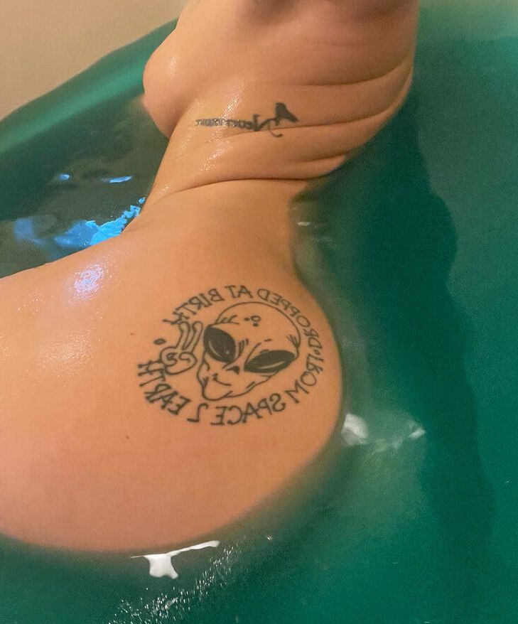 Juustjuliaa nude