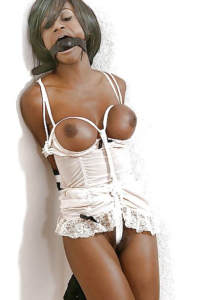 White Mistresses, black slave girls