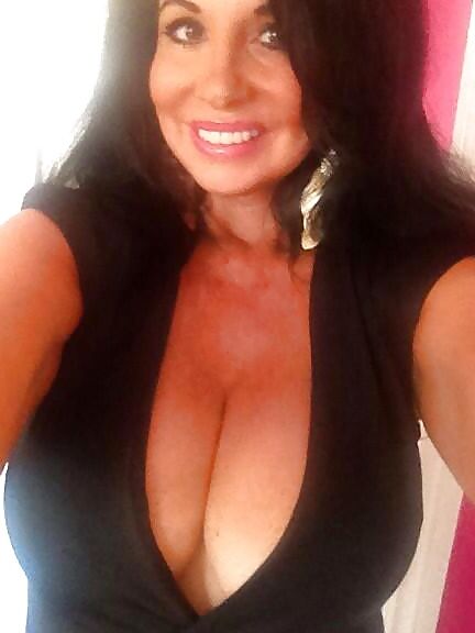 Twitter Tits Follow FannyFoxUK Part