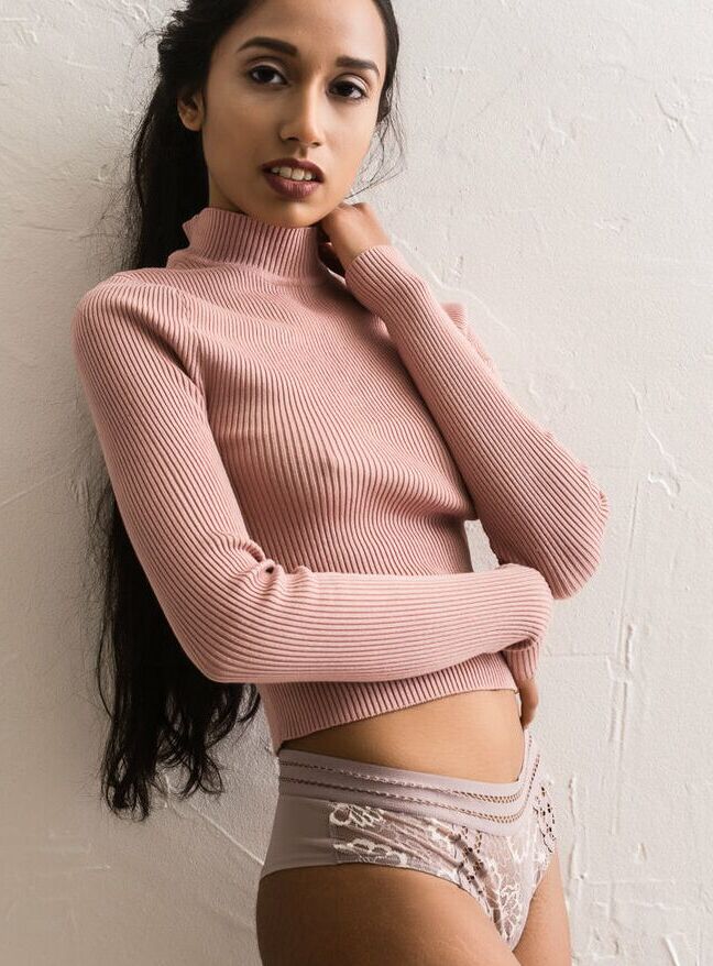Kalham Amor nude