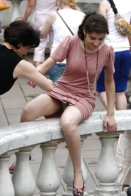 UPSKIRT(no nude)