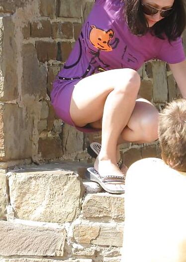 UPSKIRT(no nude)