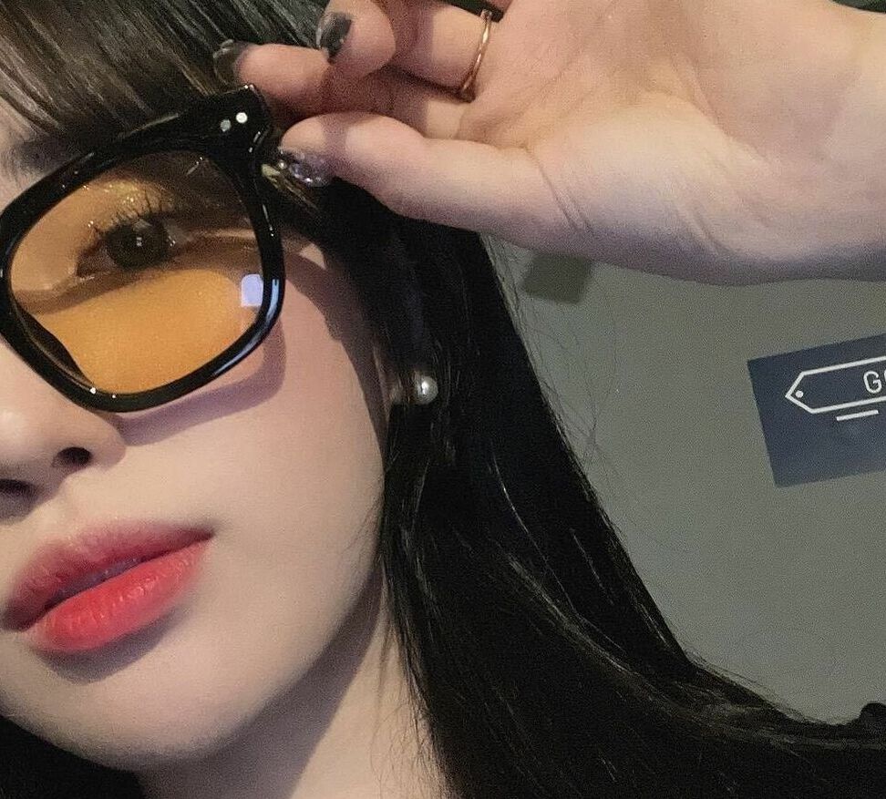 Se Yeon nude