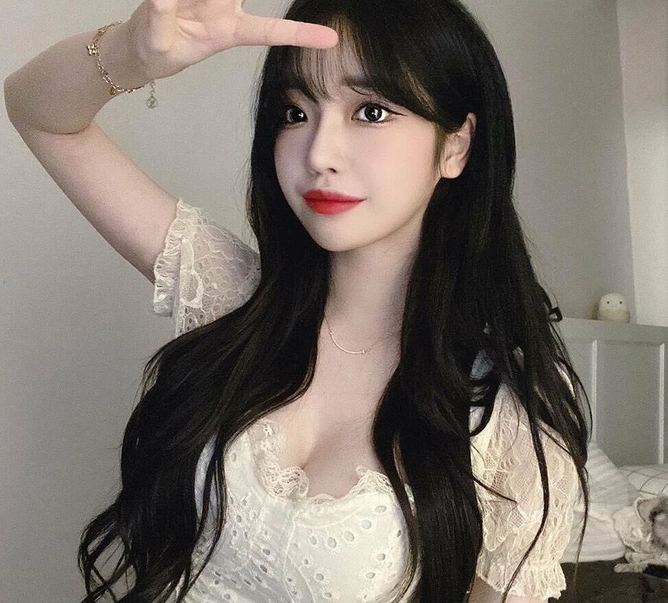 Se Yeon nude