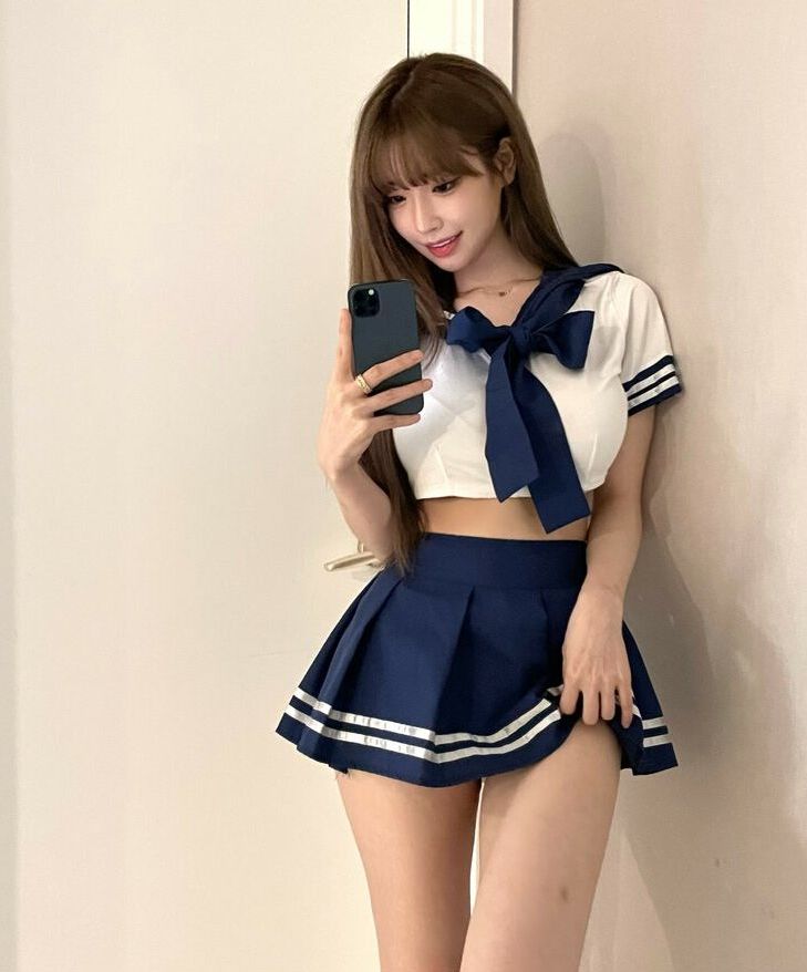Se Yeon nude
