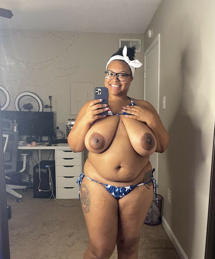Yasmin_irl nude
