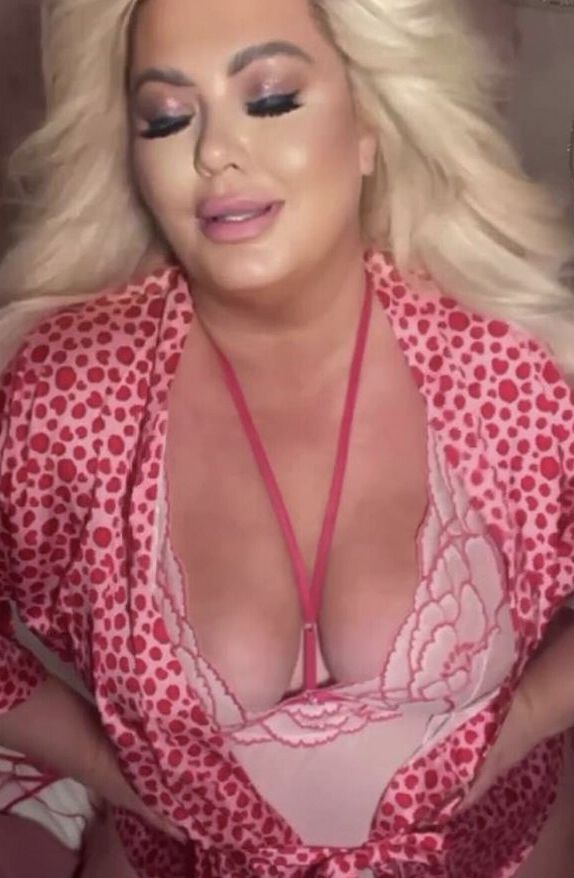 Gemma Collins nude