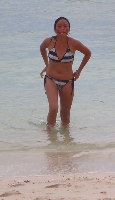 Nice & horny Thai girl