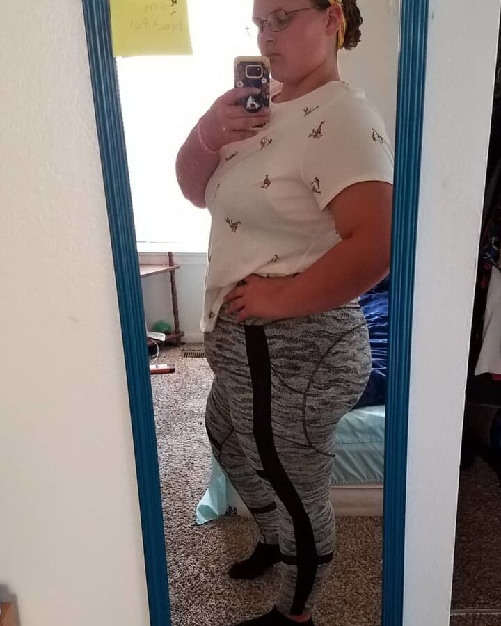 BLONDE PIG
