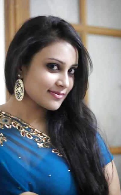Most sexy aunty this age