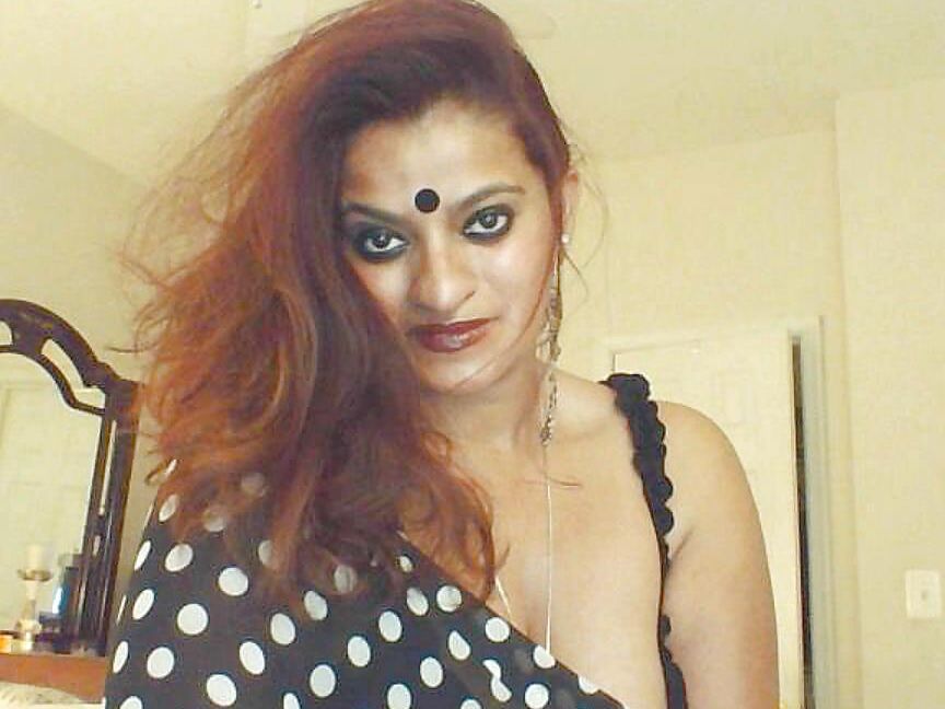 Most sexy aunty this age