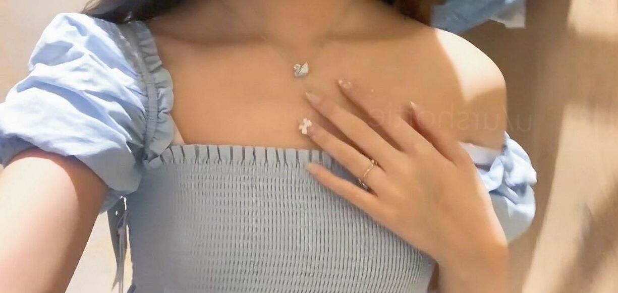 Urshortie nude