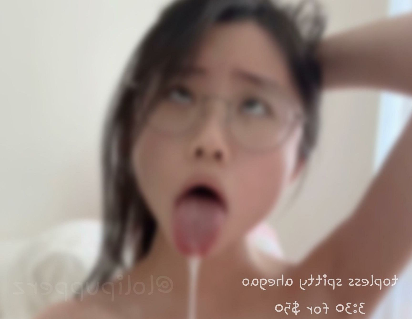 Urshortie nude