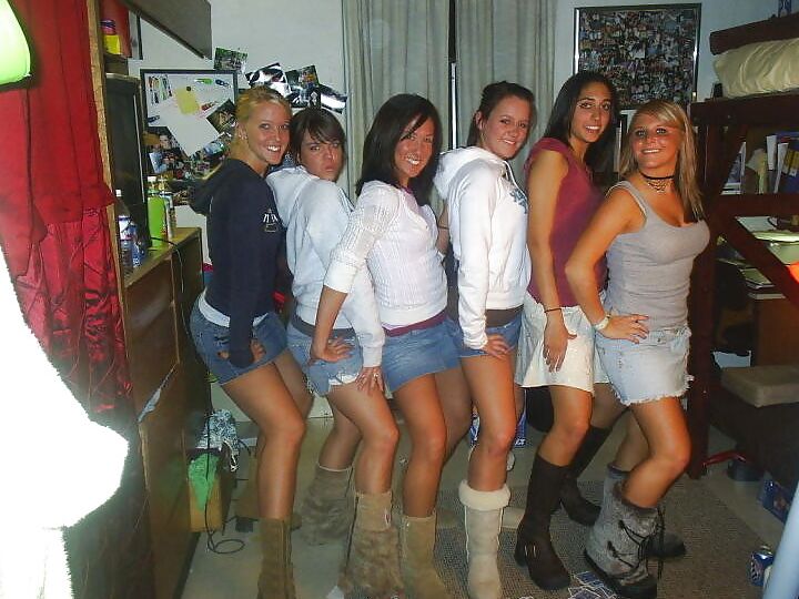 Queens in Jeans CLVXI