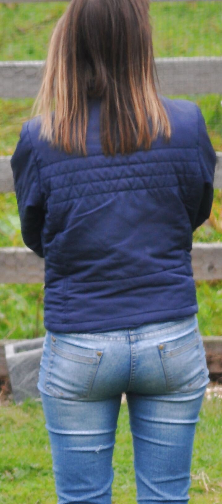 Queens in Jeans CLVXI