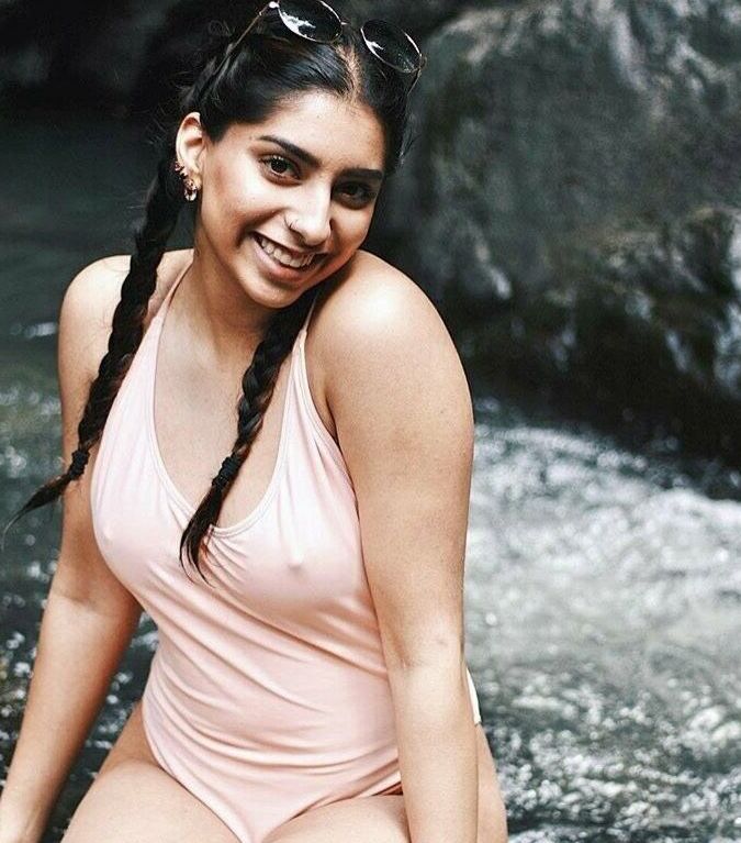 Iman Moosa nude