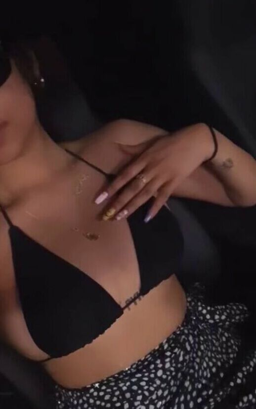 Iman Moosa nude