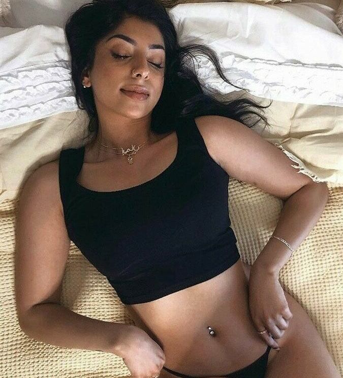 Iman Moosa nude