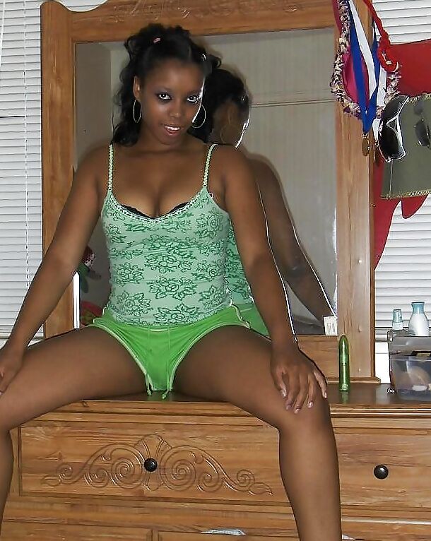 Ebony-Girls