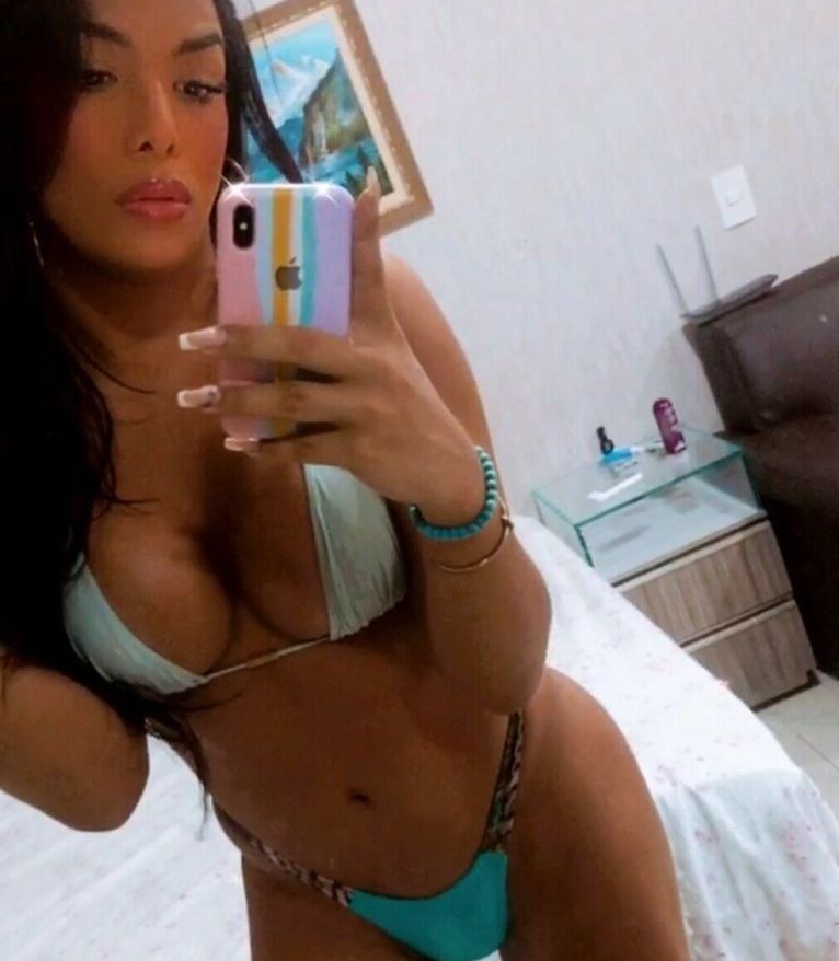 Nathalya Tucci nude