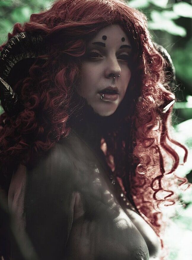 Second.horizon.cosplay nude