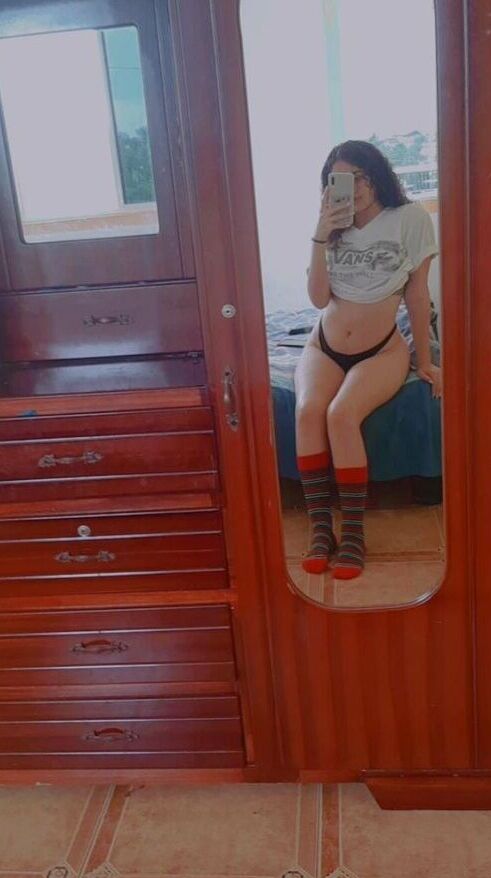 Iwaifu nude