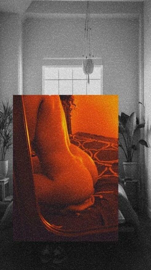 Iwaifu nude