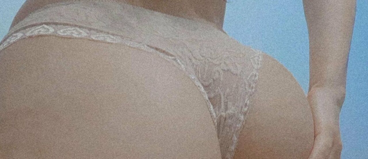 Iwaifu nude