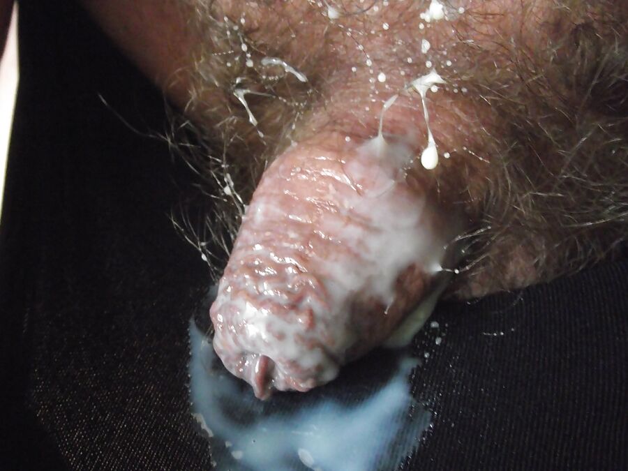 Ejaculation dans la culotte    Cumshots in the panties