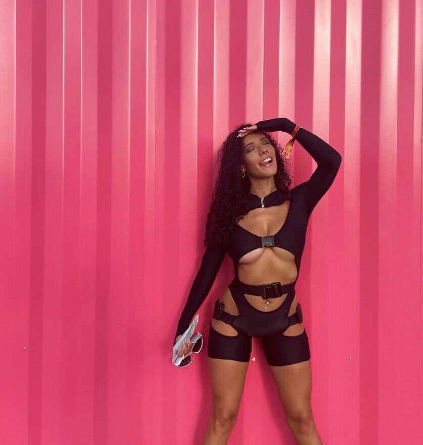 Adrianna Perez nude