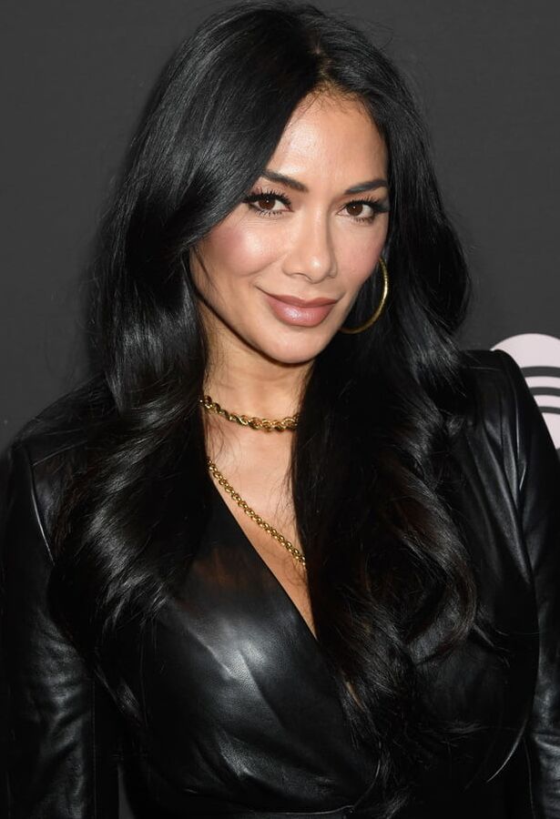 Nicole Scherzinger: Hair and Tits