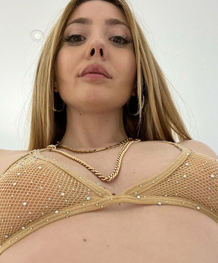 Norykko nude