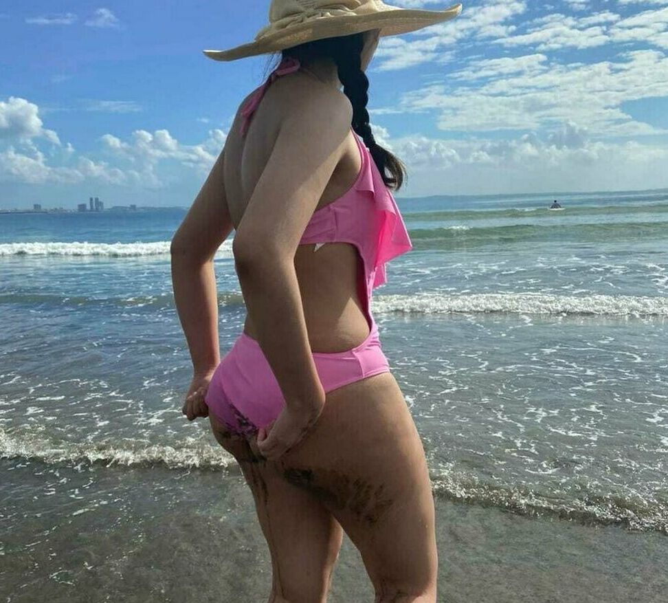 Artmisa nude