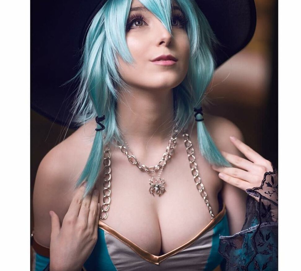 AnniTheDuck nude