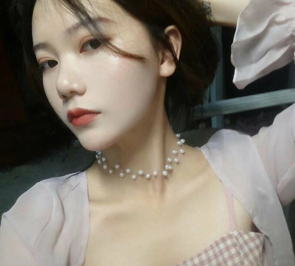 Qinqinwoya nude
