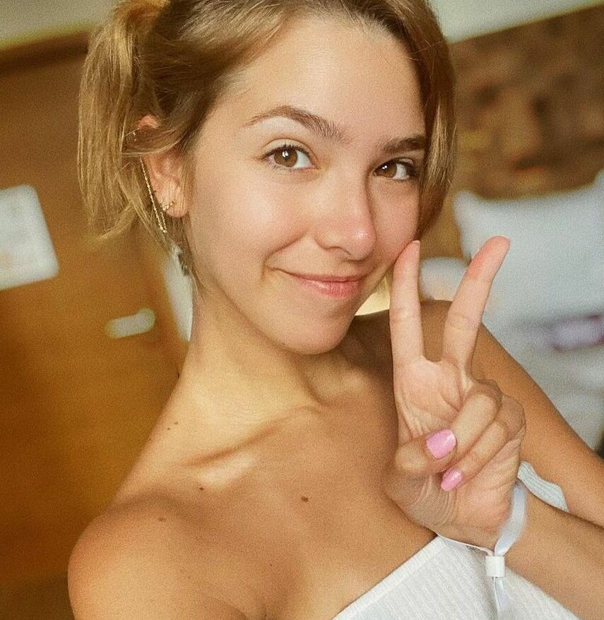 ASMR Glow nude