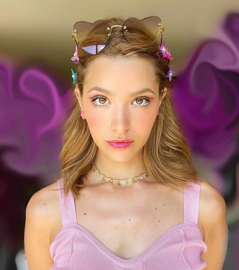 ASMR Glow nude