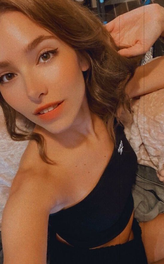 ASMR Glow nude