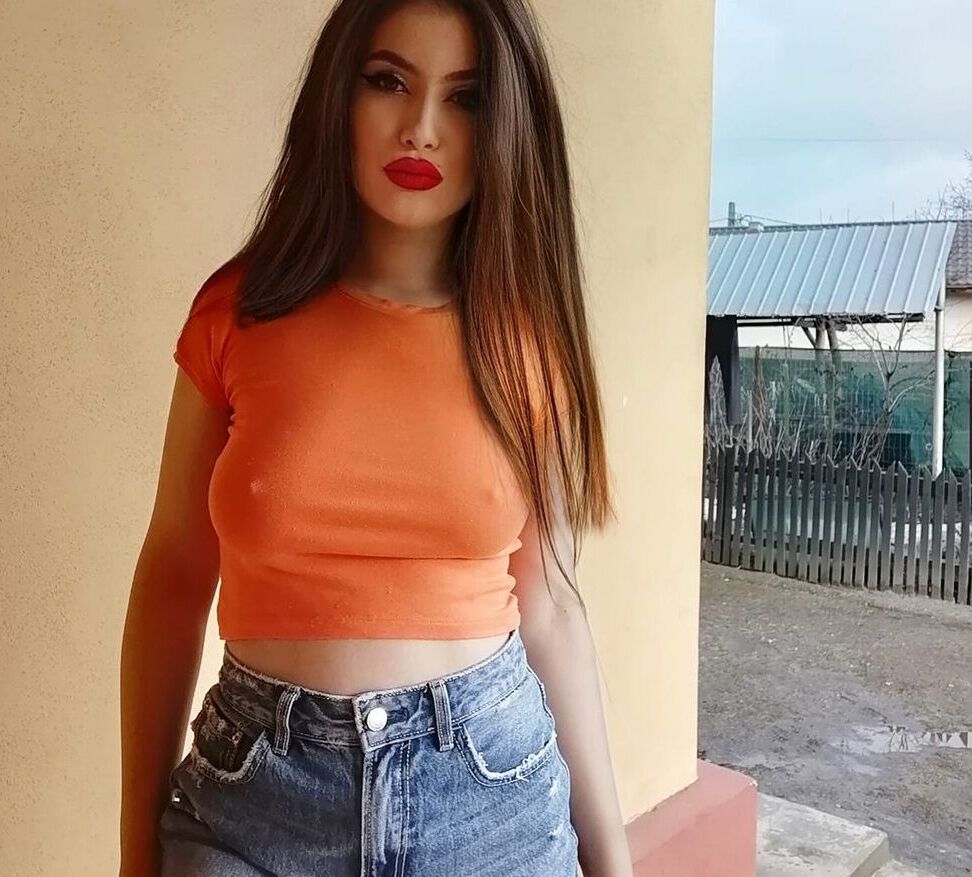 Coanda Mihaela nude