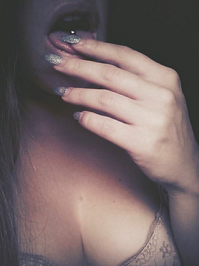 Balkan girls (pic from Hacked Facebooks)