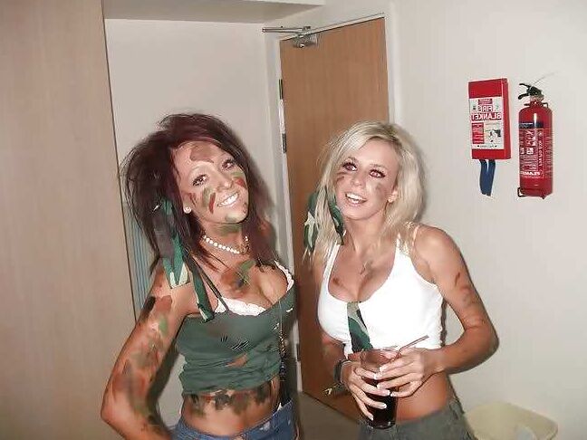 Sexy UK Teens